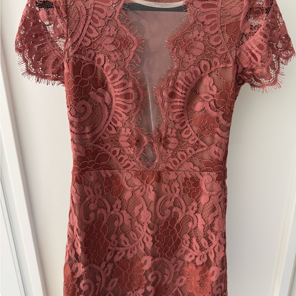 Storia Pink Sheath Mini Dress with Flutter Sleeves